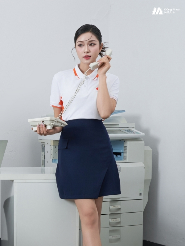 Thiết kế áo polo Mastercard gọn gàng mang lại vẻ ngoài hiện đại