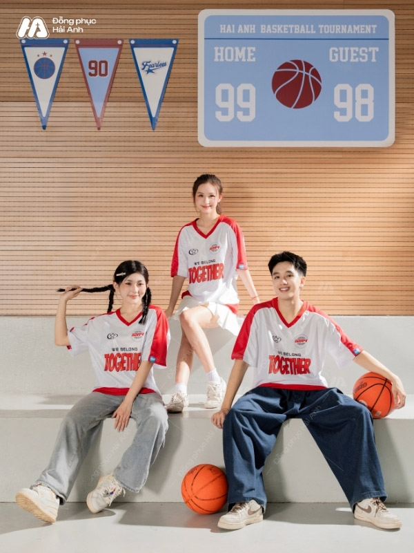 Mẫu Áo Thun Đồng Phục Lớp Oversize Cổ Tim Fearless Màu Trắng - ảnh 3