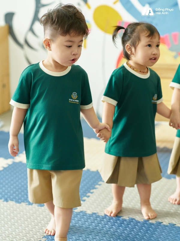 Mẫu Áo Thun Đồng Phục Mầm Non Hacool 01 Màu Xanh Iris