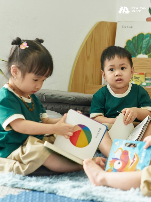 Mẫu Áo Thun Đồng Phục Mầm Non Hacool 01 Màu Xanh Iris - ảnh 4