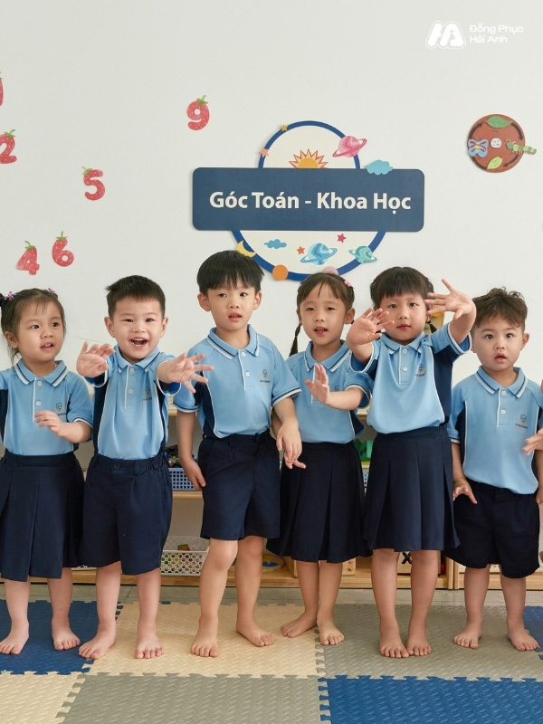 Mẫu Đồng Phục Mầm Non Aircool 01 Màu Xanh Biển Nhạt