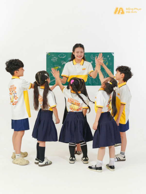 Mẫu Đồng Phục Mầm Non Màu Vàng Phối Nửa Thân - ảnh 5