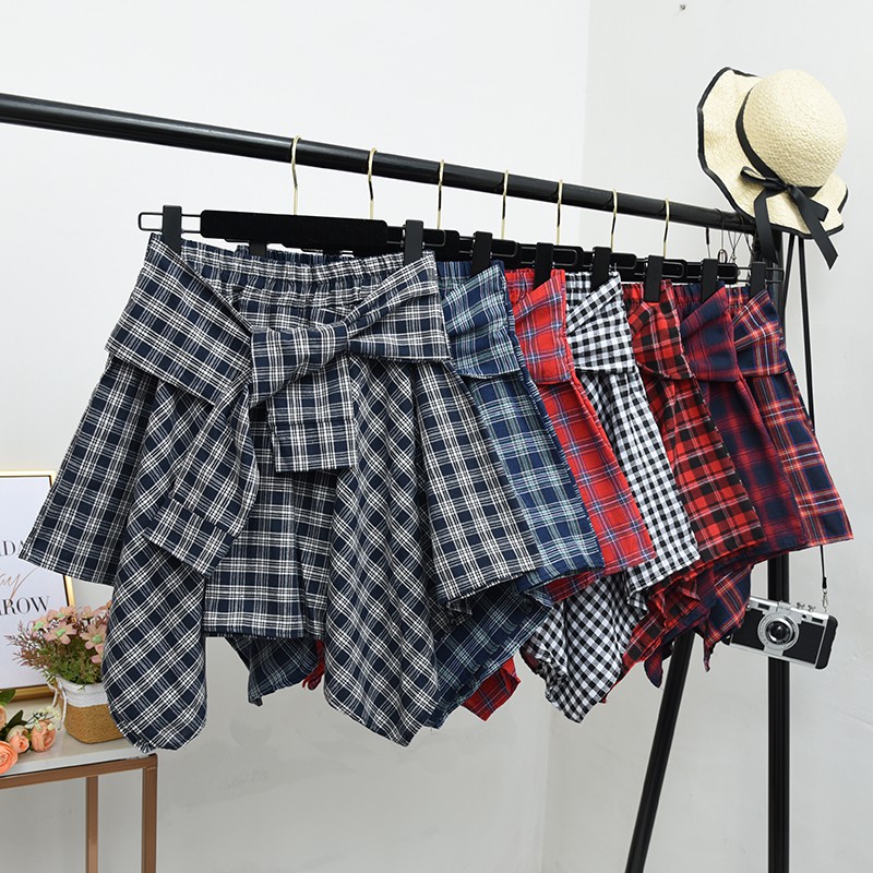 Chân váy sơ mi kẻ caro dành cho những cô nàng cá tính